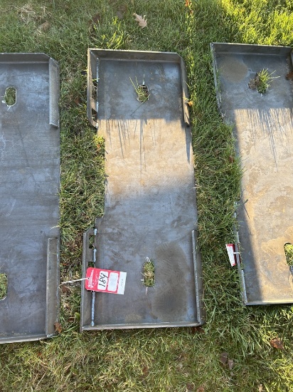 SKID STEER QUICK ATTACH PLATE