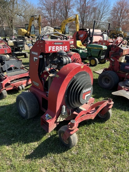 FERNS FB2000 HURRICANE RIDE ON BLOWER, KOHLER GAS ENGINE, 494 HOURS SHOWING