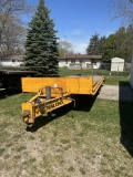 1989 TRAIL KING TANDEM AXLE EQUIPMENT TRAILER, 19' DECK WITH 5' BEAVER TAIL, 8' WIDE, AIR BRAKES, BE