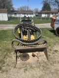 VERMEER S600TX RIDE-ON SKID STEER, RUBBER TRACK, DIESEL, RUNS, BUT NEEDS HYDRAULIC WORK, S/N: 1VRZ05
