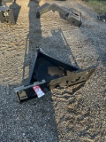 NEW LAND HONOR ICE SCRAPER, SKID STEER QUICK ATTACHMENT