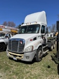 2011 FREIGHTLINER CASCADIA TANDEM AXLE SEMI TRUCK, DD13 DETROIT DIESEL ENGINE, 10-SPEED TRANS., AIR 