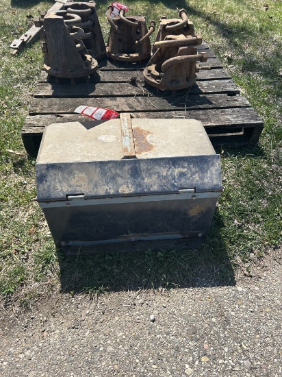 HOG WATERER