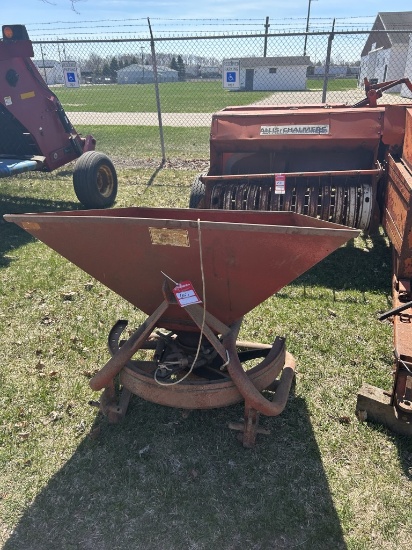 LELY 3PT FERTILIZER SPREADER