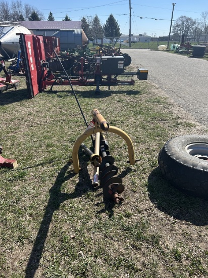 FARMSTAR POST HOLE DIGGER