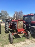 FARMALL 656 AG TRACTOR, 6-CYLINDER GAS ENGINE, WIDE FRONT, POWER STEERING, 3PT, PTO, OWNER STATES NE