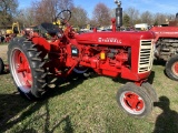 FARMALL 230 AG TRACTOR, 4-CYLINDER GAS ENGINE, NARROW FRONT, 2PT, PTO, 11.2-36 REARS