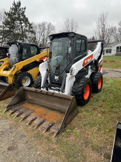 2020 BOBCAT S76 R SERIES RUBBER TIRE SKID STEER, CAB WITH HEAT & AIR, 72'' BUCKET, 12-16.5 TIRES, AU