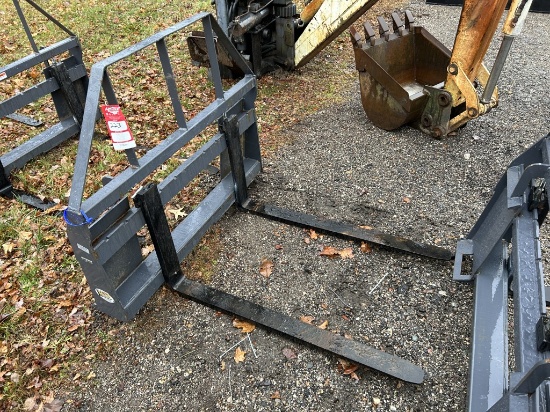 NEW SKID STEER FORKS, 42'' FORKS