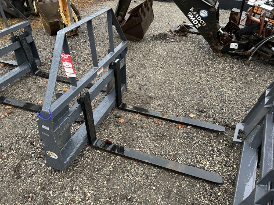NEW SKID STEER FORKS, 42'' FORKS