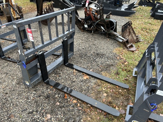 NEW SKID STEER FORKS, 48'' FORKS