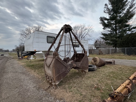 OWEN CRANE CLAMSHELL BUCKET
