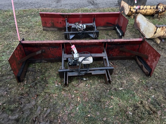 BLACK BLADE, 8', OWNERS STATES THAT IT WORKED WHEN LAST USED, APPROX. 3 YEARS AGO