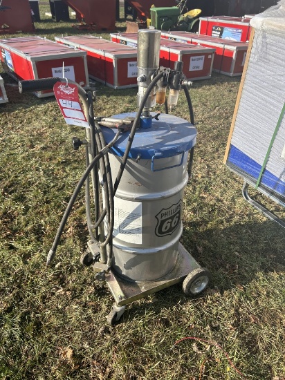 PORTABLE PNEUMATIC GREASER, 15-GALLON BARREL