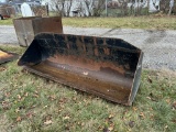 BRADCO LOADER BUCKET, 8'
