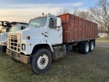 1985 IH S2300 TANDEM AXLE 18' GRAIN DUMP TRUCK, L-10 CUMMINS DIESEL, 10-SPEED TRANS, REBUILT SALVAGE