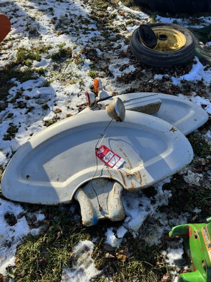 FORD 2000/3000 FENDERS [2]