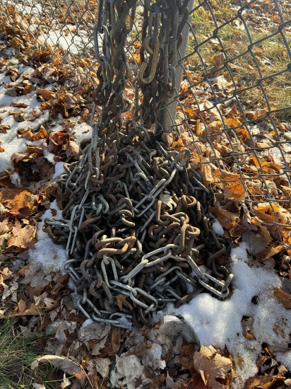 12-28 TIRE CHAINS