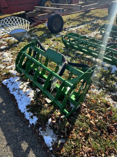 BELCO JOHN DEERE CLAW GRAPPLE, 55''