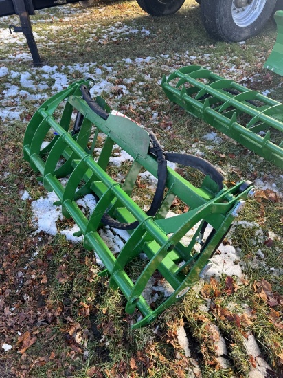 BELCO JOHN DEERE CLAW GRAPPLE, 55''