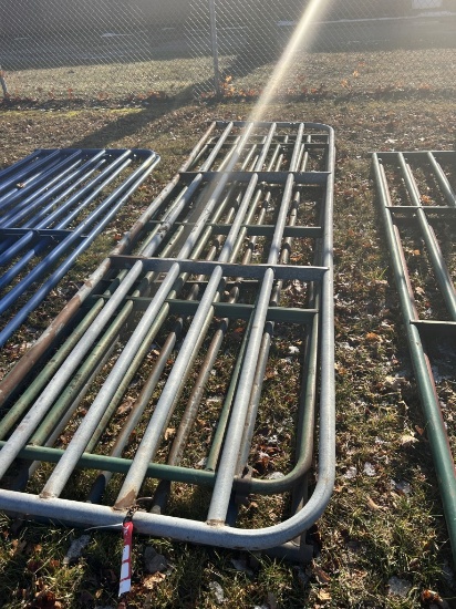 GATES [3], 2 ARE 164'' AND 1 IS 140''