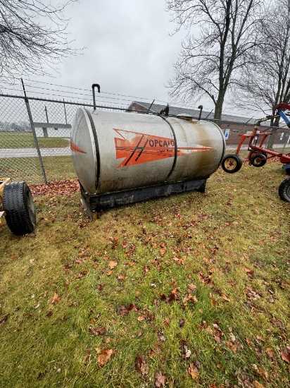 1600 GALLON STAINLESS TANK WITH FRAME