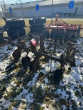 INTERNATIONAL FAST HITCH CULTIVATOR