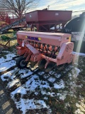 DEMO FIELDKING FKDSDUSAM-100 DRILL, 3PT, 11-HOLE WITH REAR PACKER, S/N: SD053