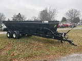 CHANDLER FERTILIZER/LIME SPREADER, TANDEM AXLE, 21.5L-16.1 TIRES, HYDRAULIC REAR GATE, S/N: 29448