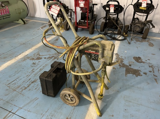 WAGNER AIRLESS PAINT SPRAYER