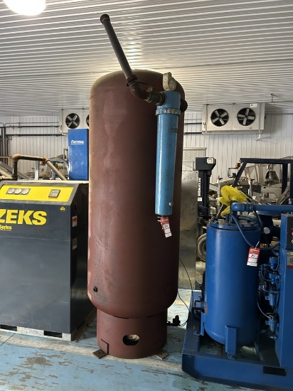LARGE AIR TANK