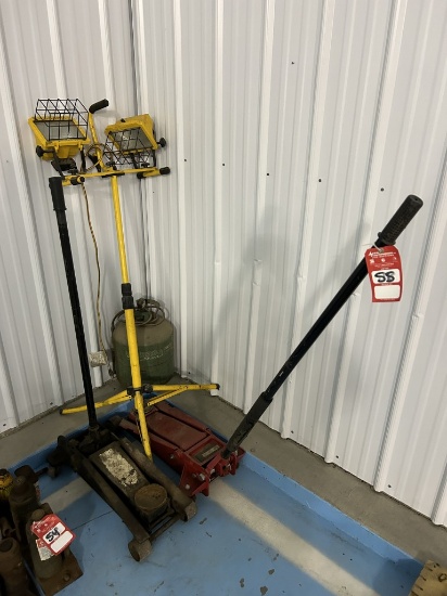 FLOOR JACKS [2], SHOP LIGHT, AIR TANK