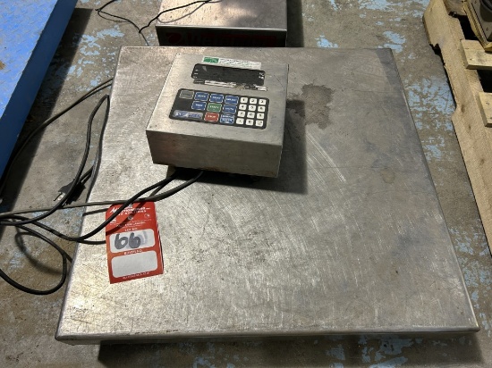 AVERY WEIGH TRONIX MODEL 335 SCALE