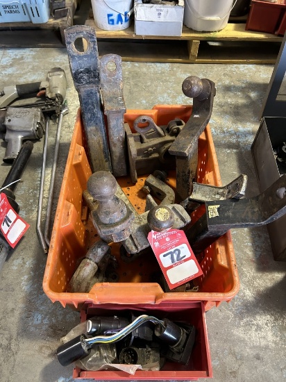 HITCHES, TRAILER PLUGS
