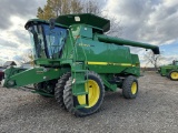 JOHN DEERE 9610 COMBINE