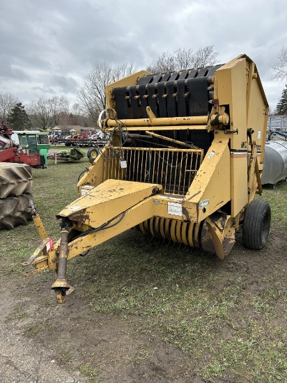 VERMEER 605G ROUND BALER, 5' X 6', S/N: 3805