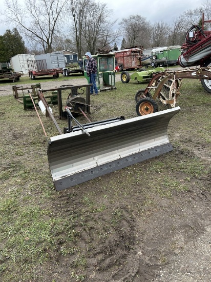 STAINLESS 7' SNOW PLOW, FITS JOHN DEERE 400