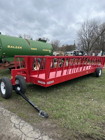 FEEDER WAGON, MODEL 82R, 24', TOWABLE, ROAD RUNNER FRONT, S/N: 82RX12044316