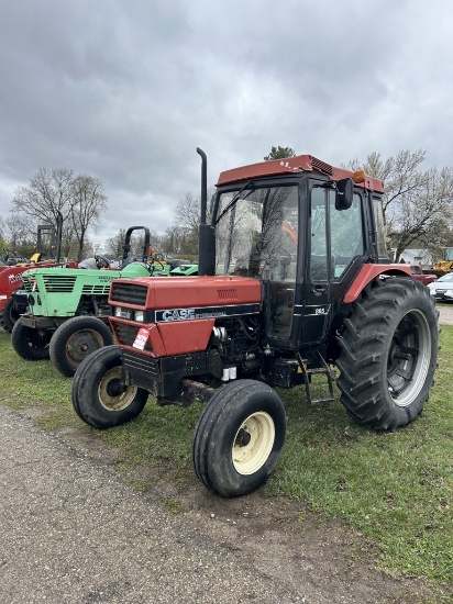 CASE IH 885 AG TRACTOR, 4-CYLINDER DIESEL ENGINE, WIDE FRONT, 2-REMOTES, 3PT, DUAL PTO, CAB WITH HEA