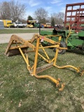 FREEMAN LOADER ATTACHMENT, WILL FIT FARMALL C OR SUPER C TYPE TRACTORS