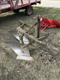 JOHN DEERE 2-BOTTOM PLOW