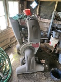 WHITE YARD BOSS 800 SHREDDER/CHIPPER/VACUUM, 8-HP