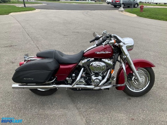 2005 HARLEY DAVIDSON ROAD KING FLHRSI MOTORCYCLE
