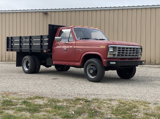 1980 FORD F350 DUMP TRUCK