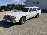 1984 PONTIAC PARISIENNE 10-PASSENGER STATION WAGON