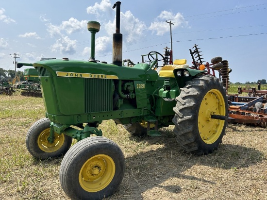 JOHN DEERE 3020 TRACTOR