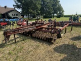HESSTON 2540 CHISEL PLOW