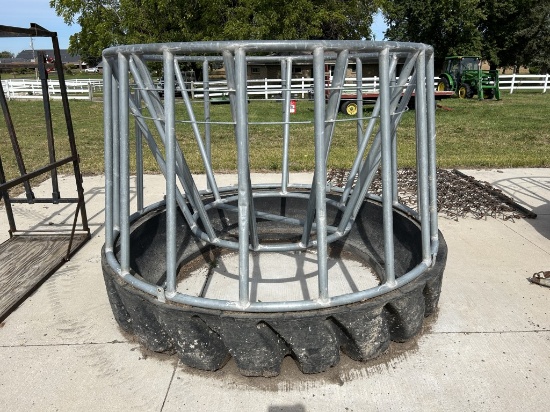 ROUND BALE FEEDER