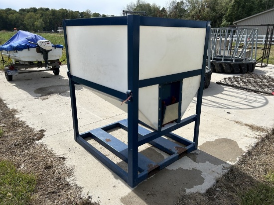 RICHFIELD INDUSTRIES GRAVITY BOX FEEDER