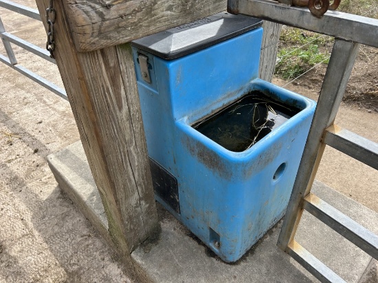 LIL SPRING 2900 WATERER, HEATED
